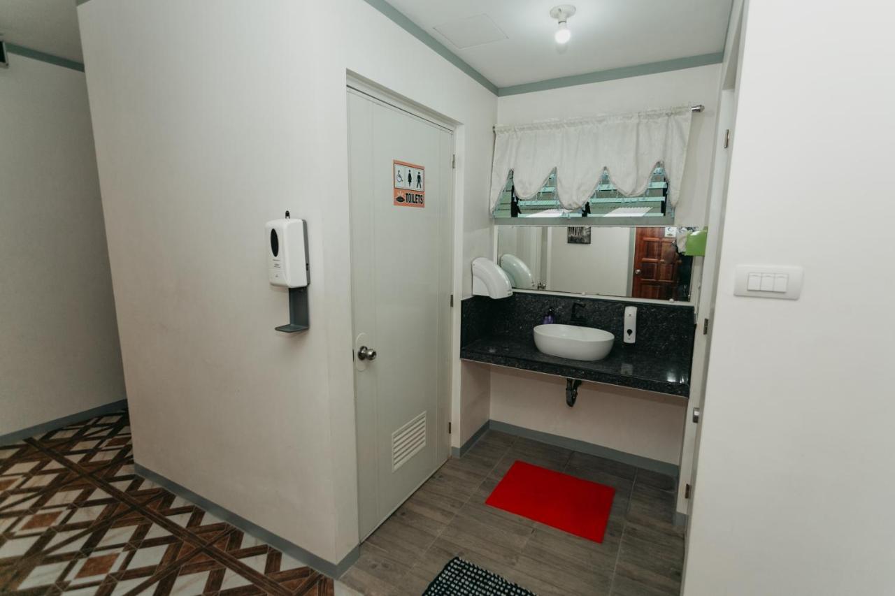 Dumaguete City Kingswick Residences & Lodge מראה חיצוני תמונה