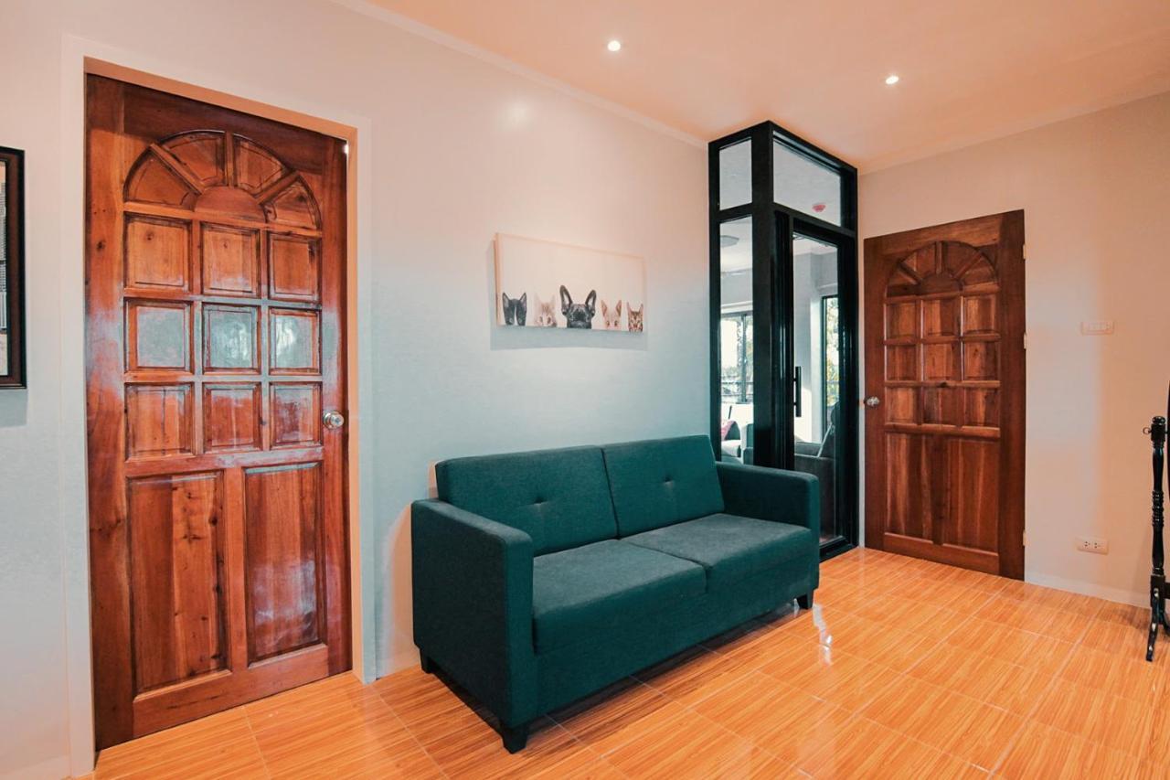 Dumaguete City Kingswick Residences & Lodge מראה חיצוני תמונה